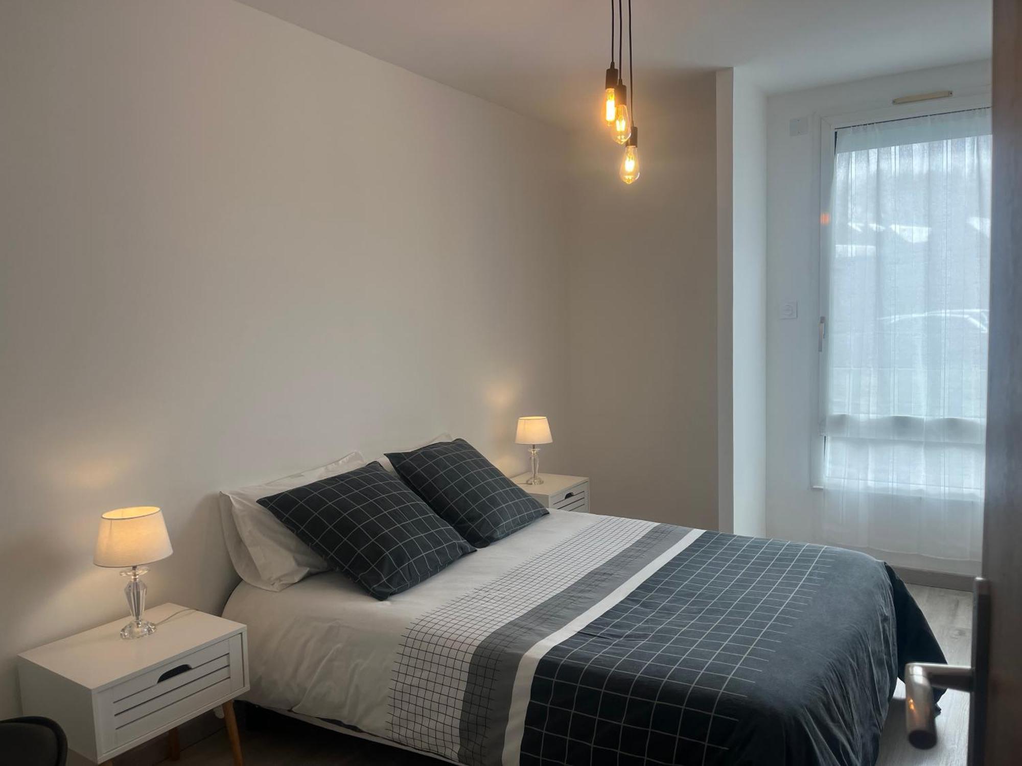 Bel Appartement Cv Бурж Экстерьер фото
